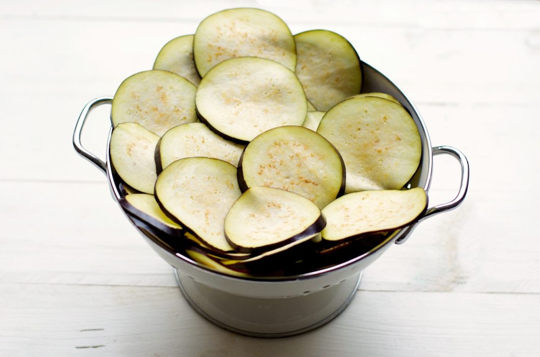 Auberginechips met yoghurtdip A Cup of Life