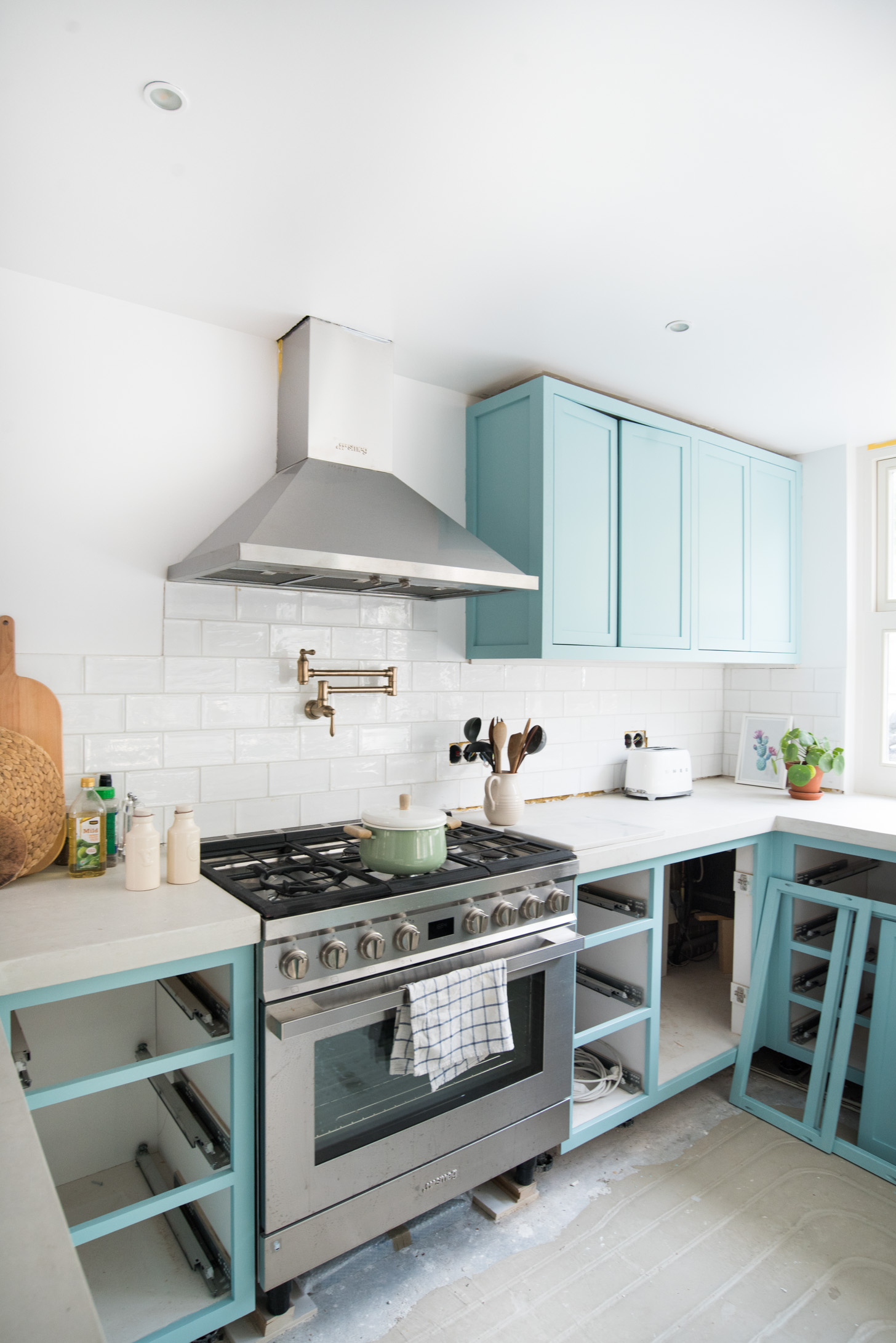 Ongekend Hoe verf je je keuken blauw? | A Cup of Life SU-75