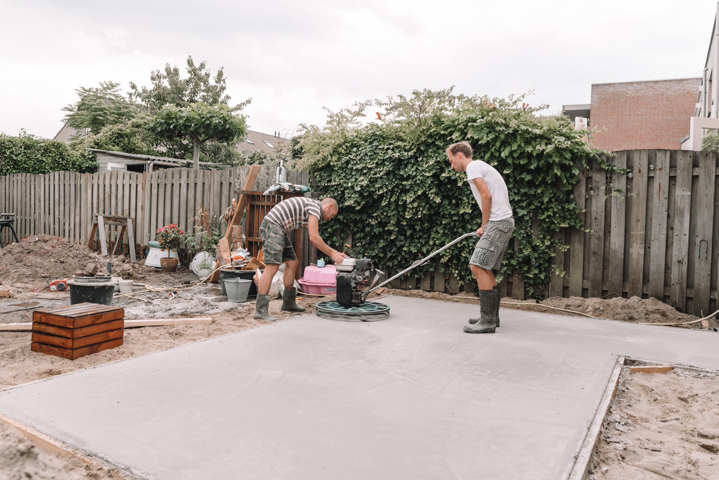 Productief . muur Hoe leg je een terras van beton? | A Cup of Life